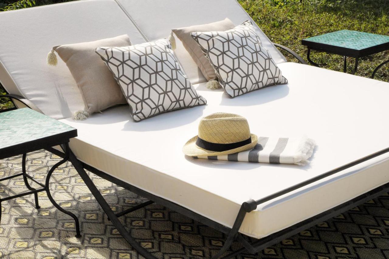 Masseria Corte Degli Aromi Palmariggi 外观 照片